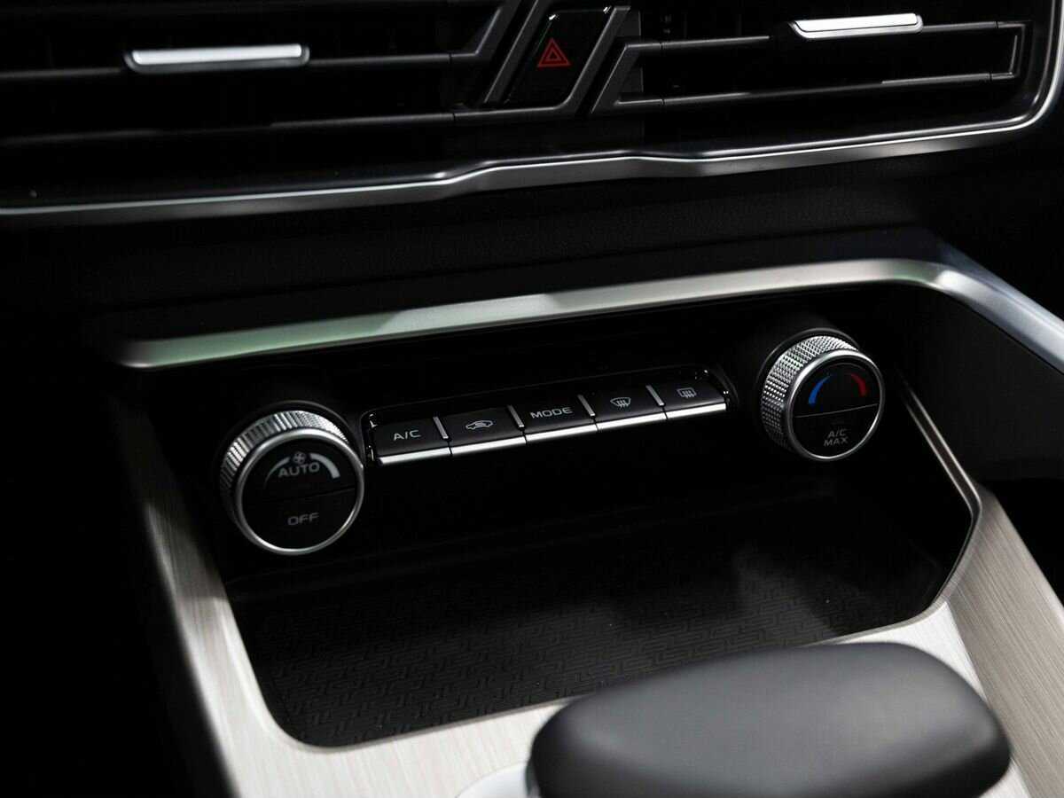 Купить Джили Кулрэй, 2023, 47 300 км.. Фото: #21