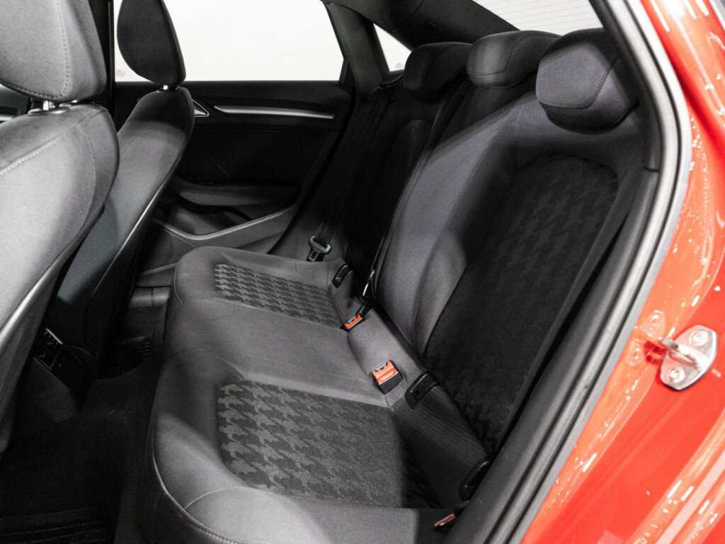 Купить Ауди А3, 2014, 142 017 км.. Фото: #9