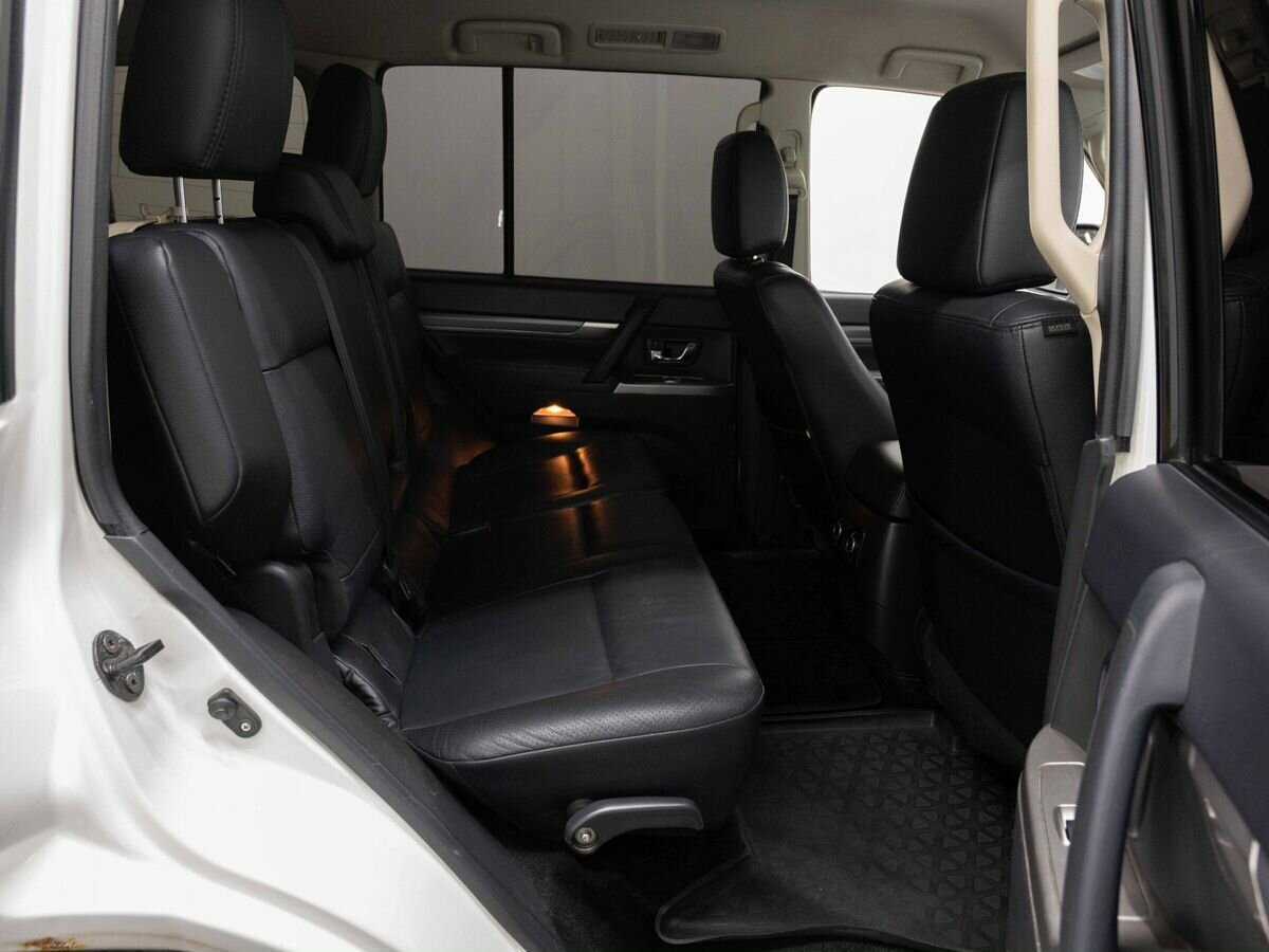 Купить Митсубиши Паджеро, 2013, 201 300 км.. Фото: #10