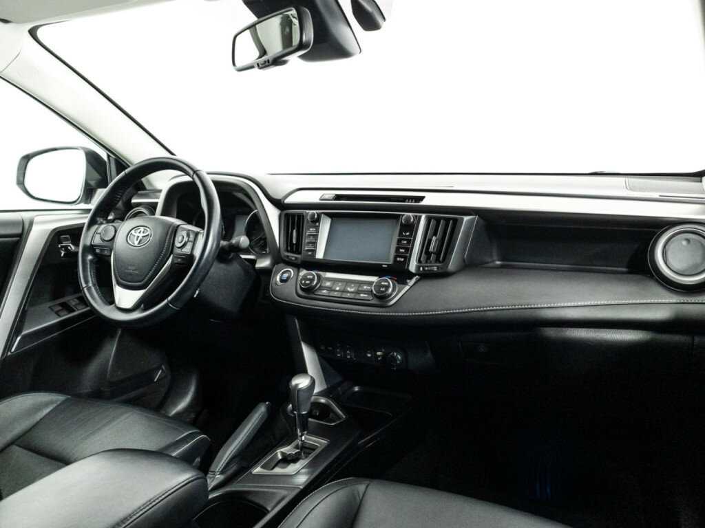 Купить Тойота Рав4, 2017, 119 187 км.. Фото: #8