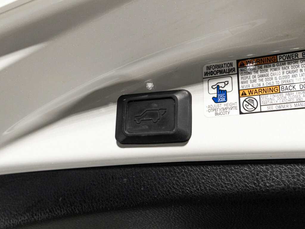 Купить Тойота Рав4, 2017, 119 187 км.. Фото: #15