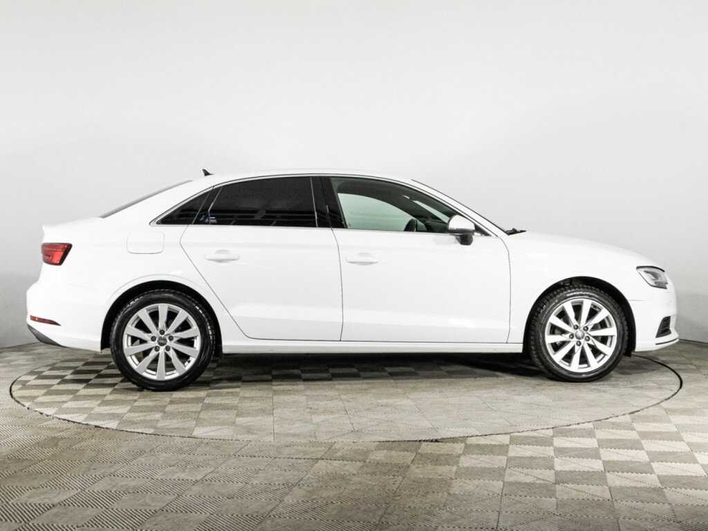 Купить Ауди А3, 2019, 129 762 км.. Фото: #3