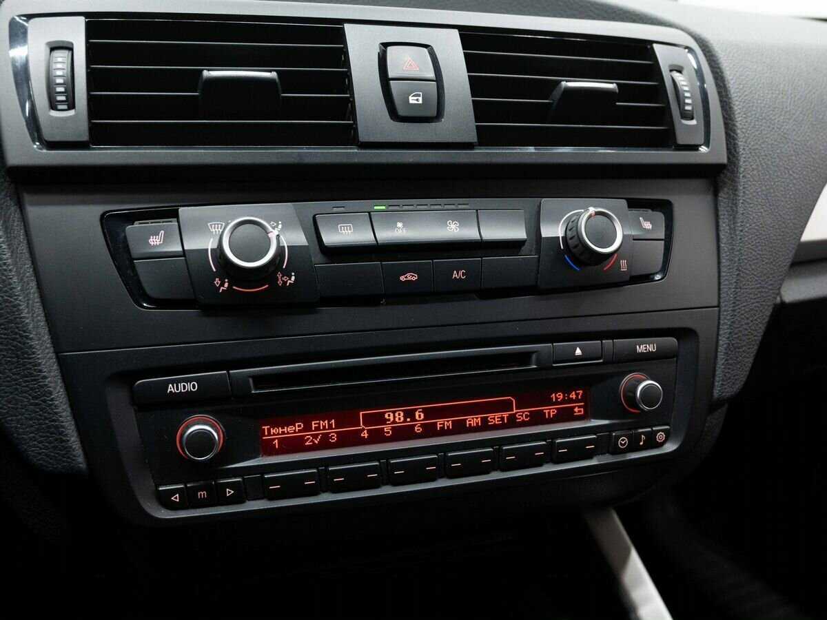 Купить БМВ 1 серии, 2013, 176 741 км.. Фото: #14