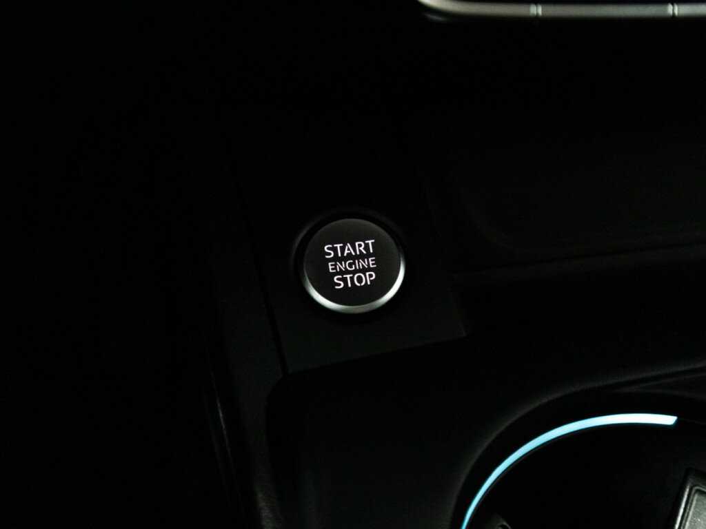 Купить Ауди А4, 2019, 110 921 км.. Фото: #18