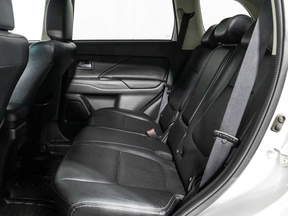 Купить Митсубиши Оутлэндер, 2016, 145 484 км.. Фото: #9