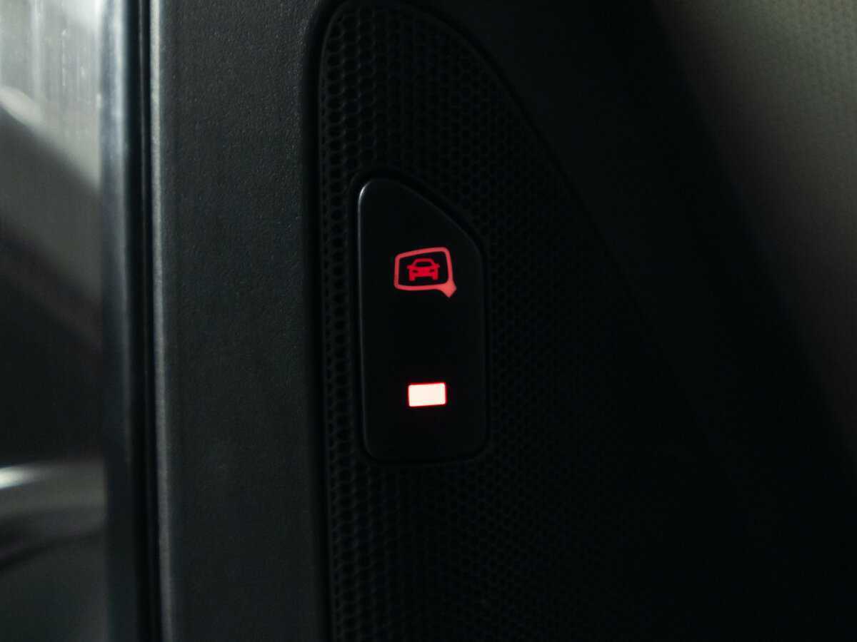 Купить Ауди К5, 2014, 197 845 км.. Фото: #17