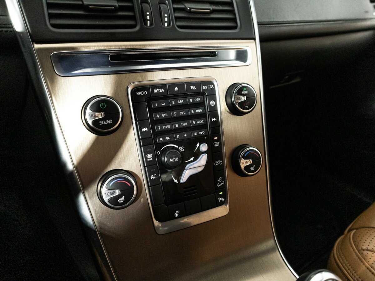 Купить Вольво ИксЦ60, 2014, 187 266 км.. Фото: #17