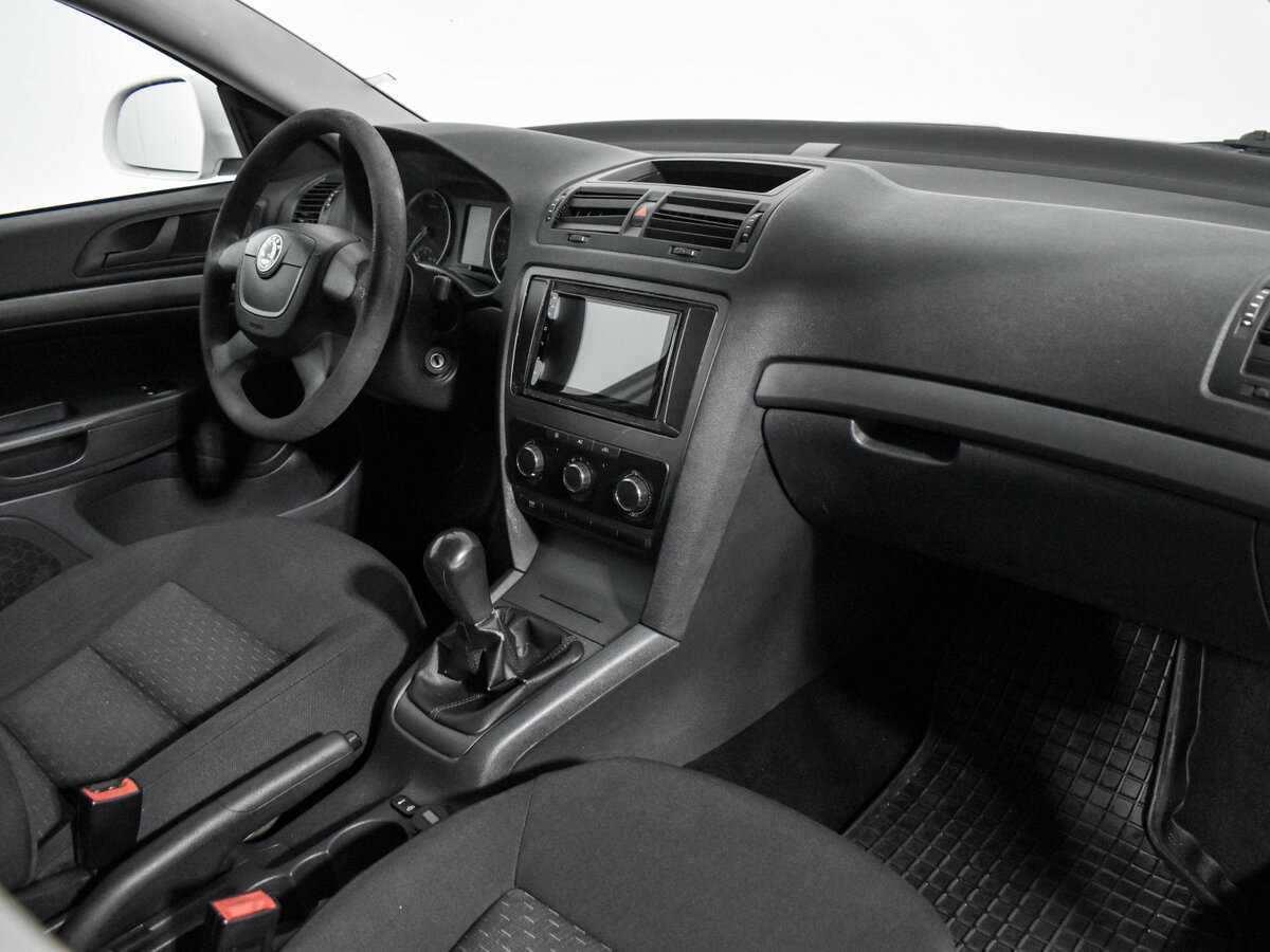 Купить Шкода Октавия, 2012, 155 960 км.. Фото: #11