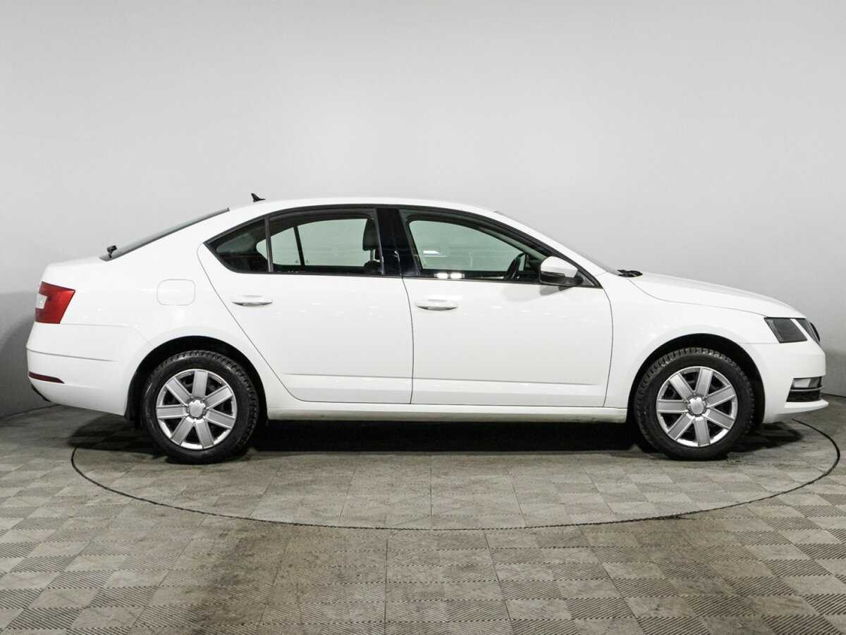 Купить Шкода Октавия, 2020, 106 517 км.. Фото: #3