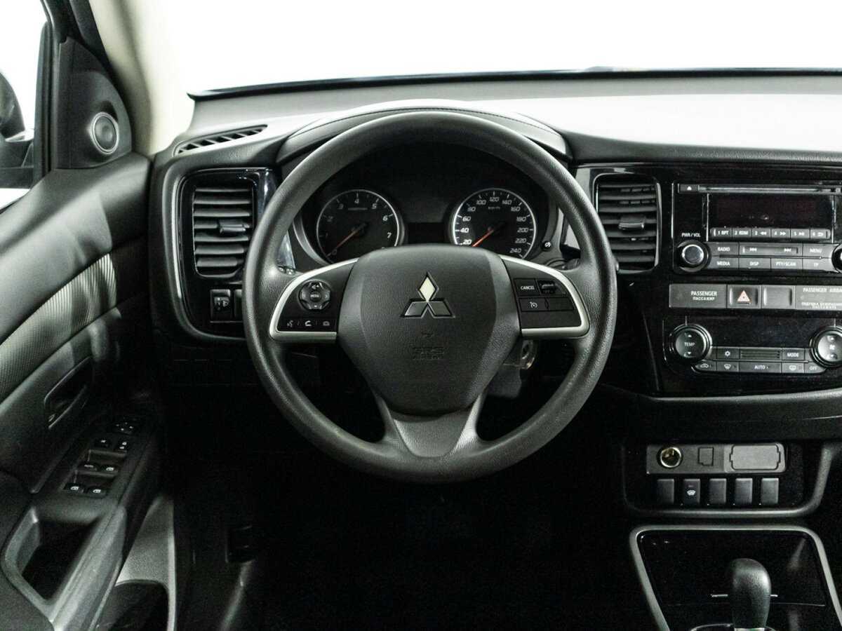 Купить Митсубиши Оутлэндер, 2018, 122 146 км.. Фото: #16