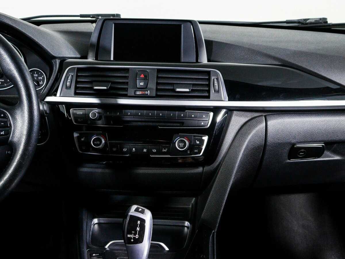 Купить БМВ 3 серии, 2015, 141 822 км.. Фото: #10