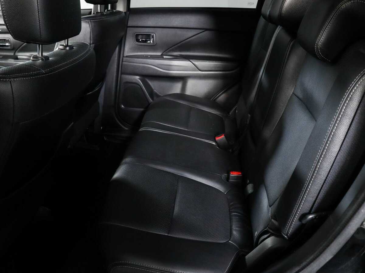 Купить Митсубиши Оутлэндер, 2018, 103 943 км.. Фото: #6