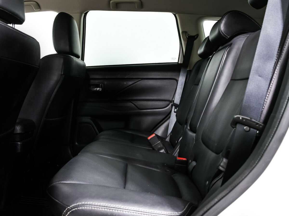 Купить Митсубиши Оутлэндер, 2017, 108 414 км.. Фото: #12