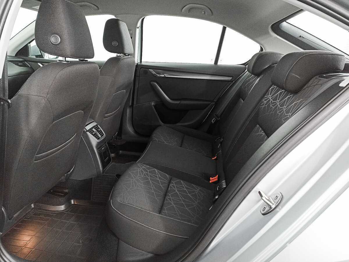 Купить Шкода Октавия, 2018, 65 509 км.. Фото: #9