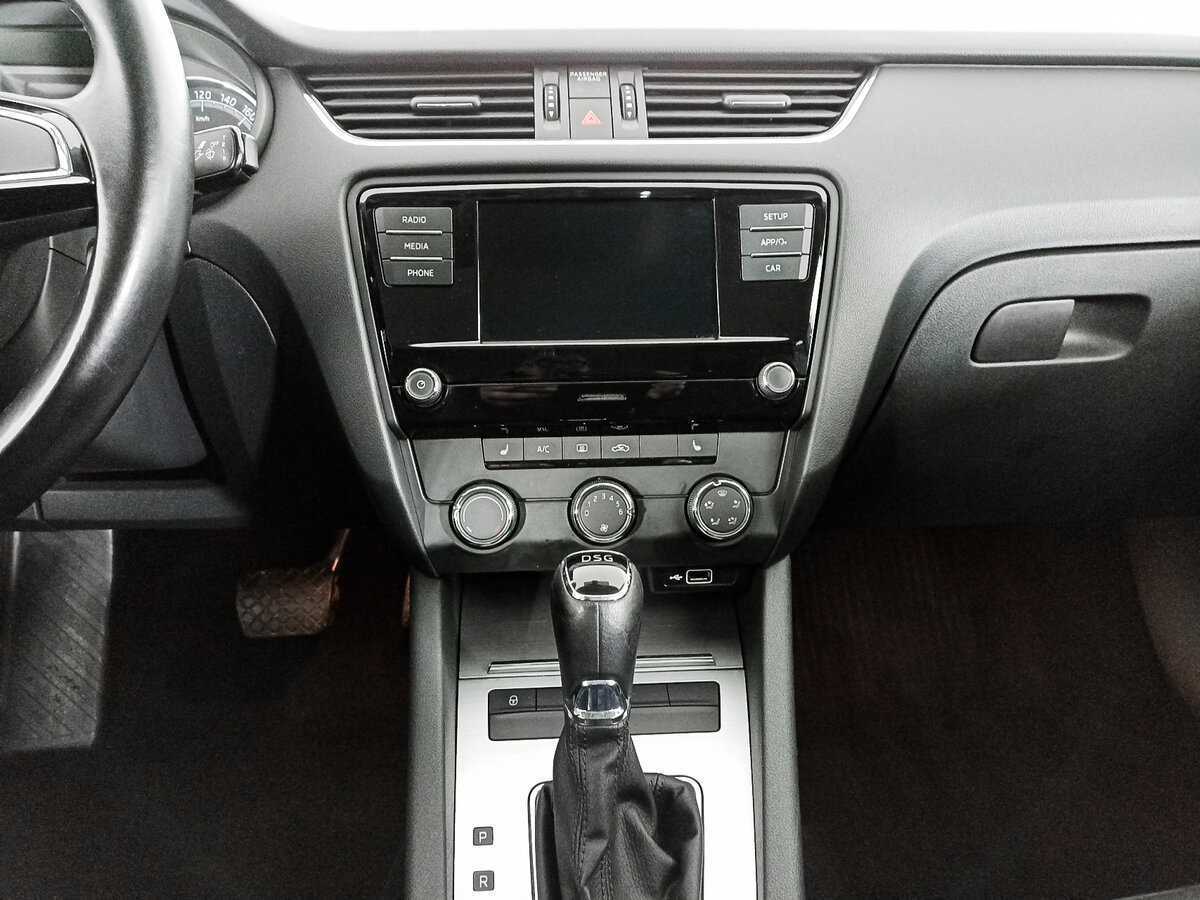 Купить Шкода Октавия, 2020, 108 120 км.. Фото: #14