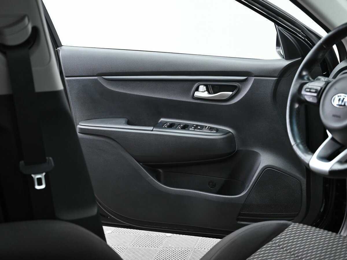 Купить Киа Рио, 2018, 103 500 км.. Фото: #5