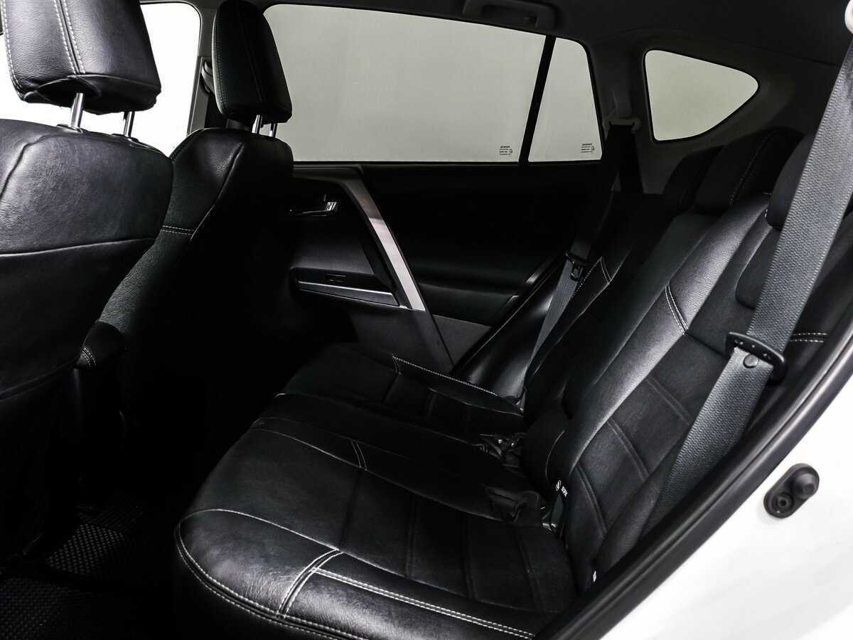 Купить Тойота Рав4, 2017, 168 947 км.. Фото: #11