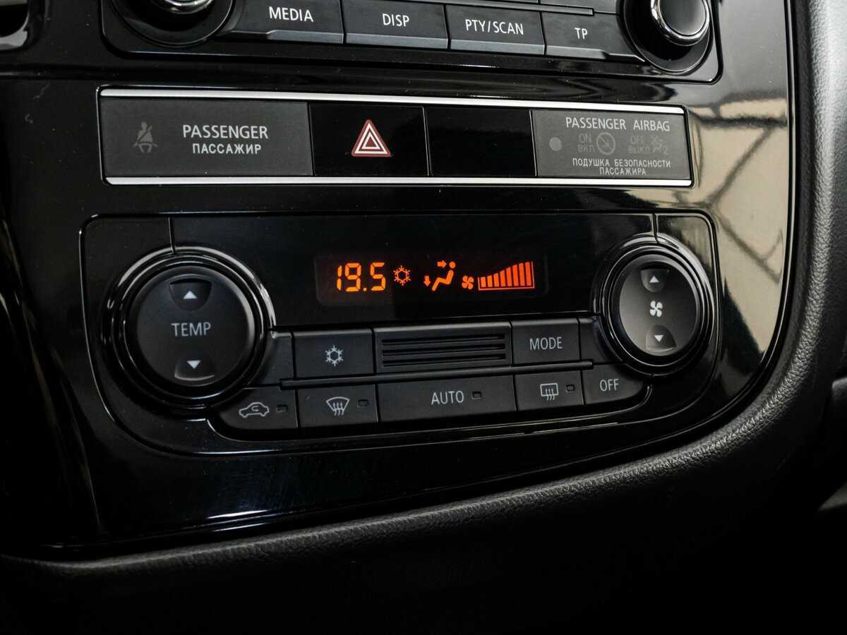 Купить Митсубиши Оутлэндер, 2018, 126 019 км.. Фото: #11