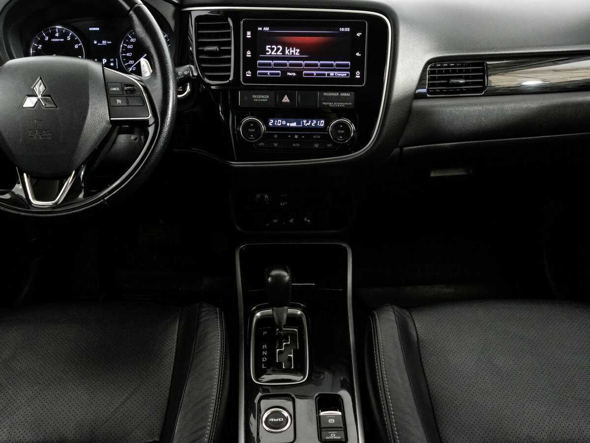 Купить Митсубиши Оутлэндер, 2018, 204 456 км.. Фото: #10