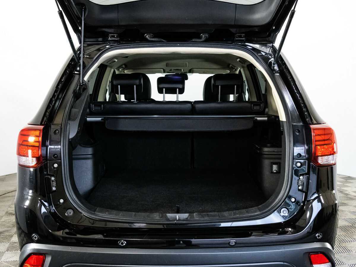 Купить Митсубиши Оутлэндер, 2018, 204 456 км.. Фото: #17