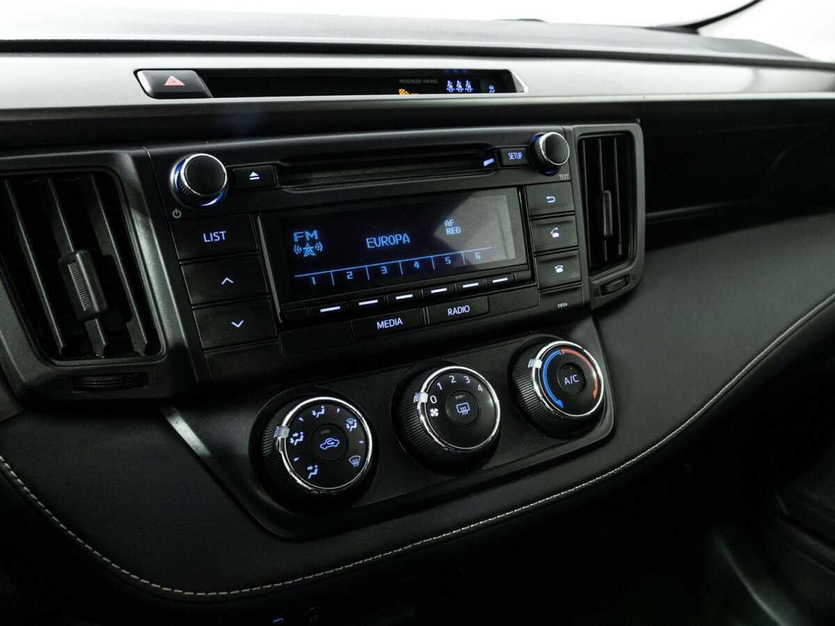 Купить Тойота Рав4, 2016, 88 461 км.. Фото: #15