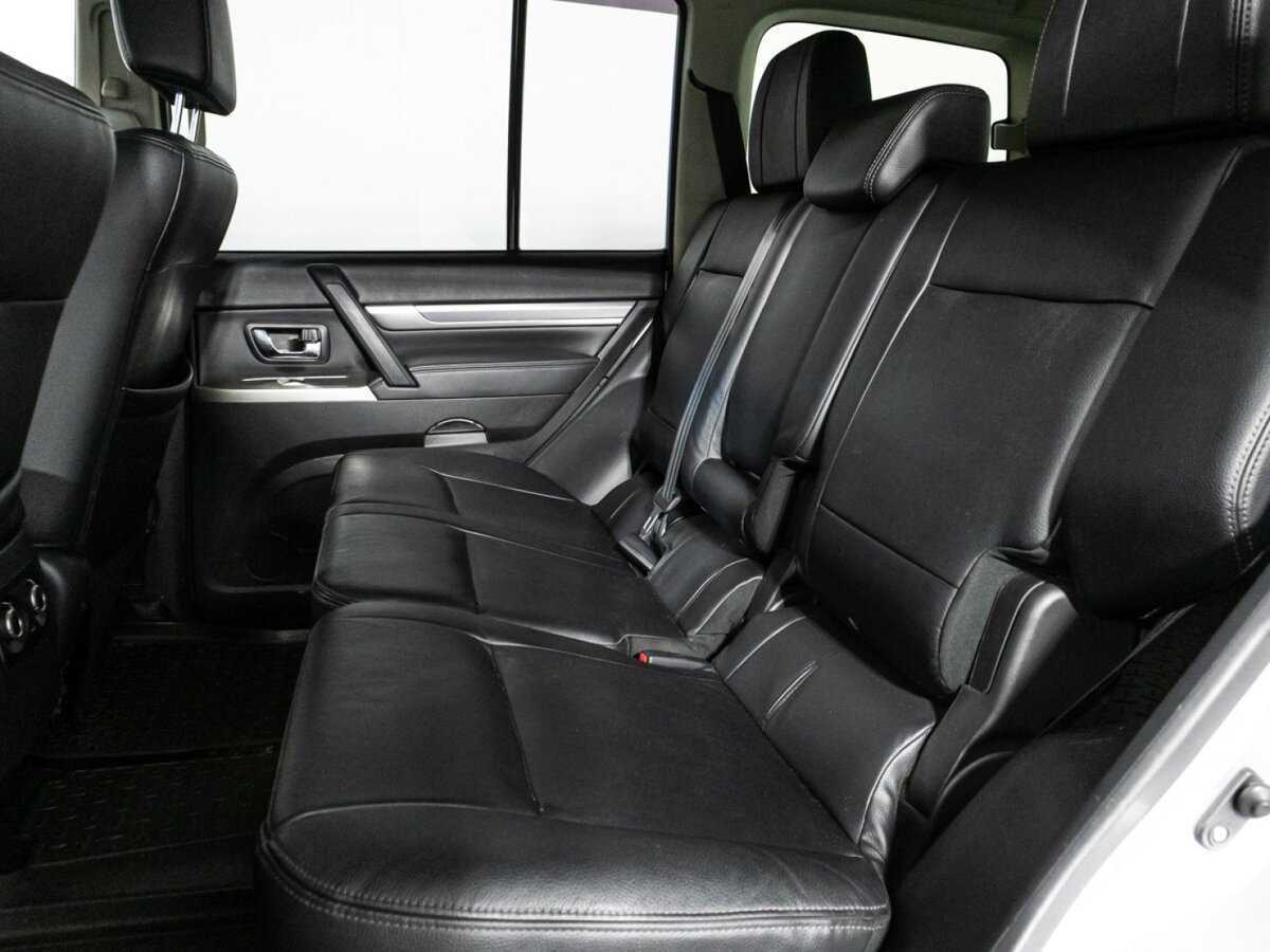 Купить Митсубиши Паджеро, 2015, 136 492 км.. Фото: #7