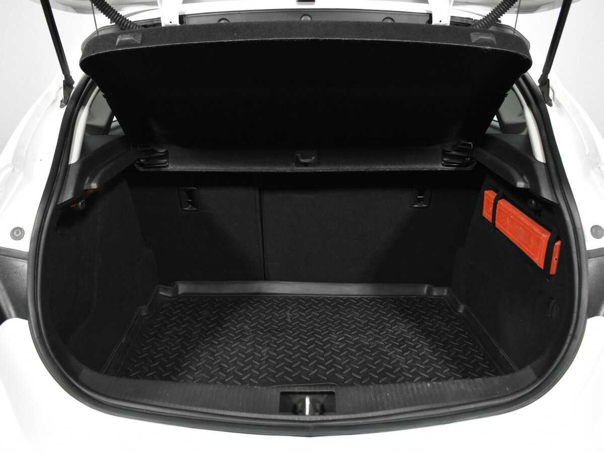 Купить Опель Астра, 2014, 141 197 км.. Фото: #13