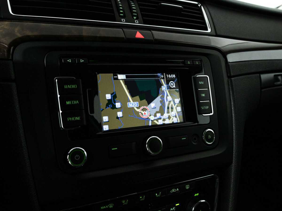 Купить Шкода Суперб, 2013, 246 419 км.. Фото: #16