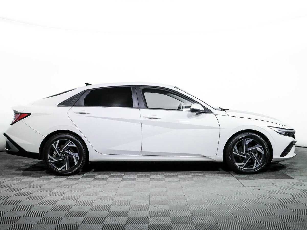 Купить Хендай Елантра, 2023, 15 220 км.. Фото: #3