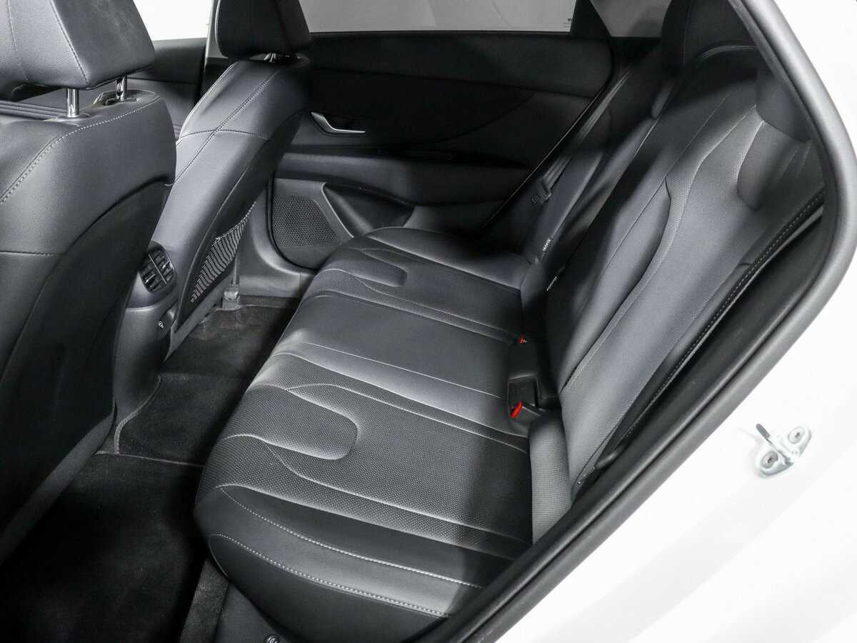 Купить Хендай Елантра, 2023, 15 220 км.. Фото: #6