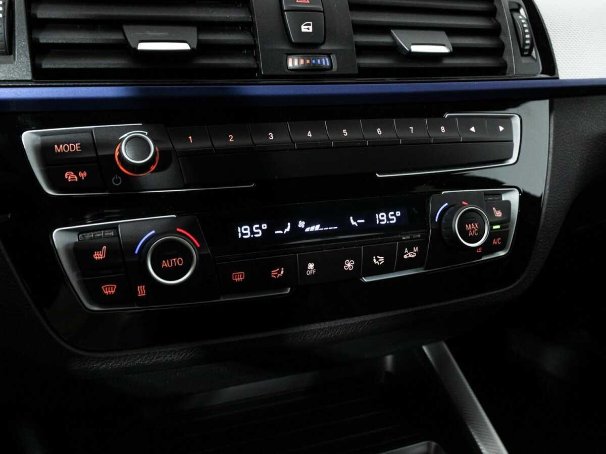 Купить БМВ 1 серии, 2019, 43 799 км.. Фото: #16