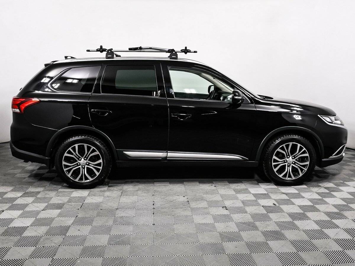 Купить Митсубиши Оутлэндер, 2018, 38 812 км.. Фото: #3