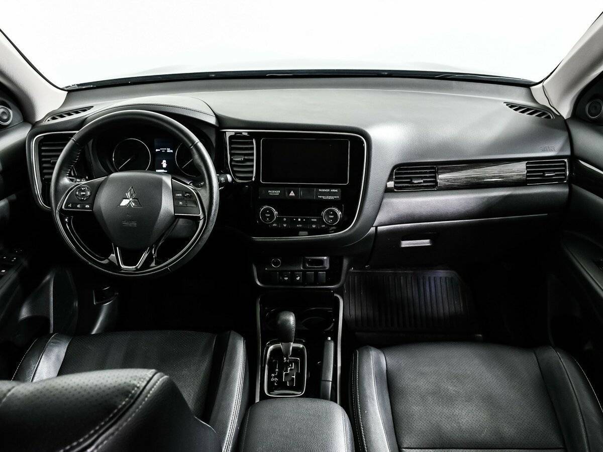 Купить Митсубиши Оутлэндер, 2018, 38 812 км.. Фото: #10