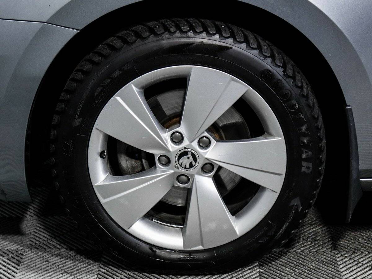 Купить Шкода Суперб, 2017, 131 570 км.. Фото: #11