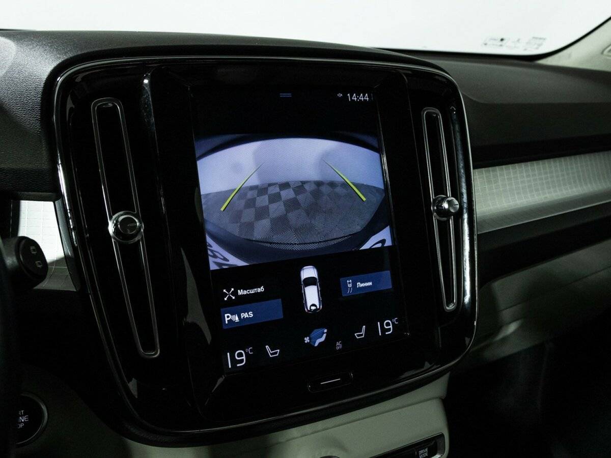 Купить Вольво ИксЦ40, 2018, 150 000 км.. Фото: #16