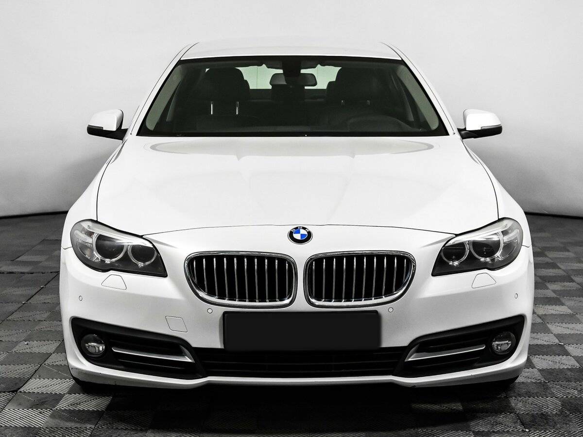 Купить БМВ 5 серии, 2016, 117 466 км.. Фото: #1