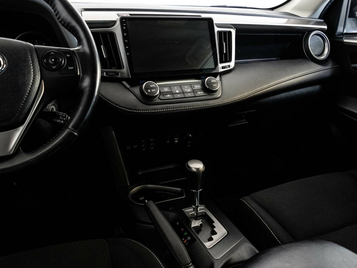 Купить Тойота Рав4, 2017, 159 813 км.. Фото: #9