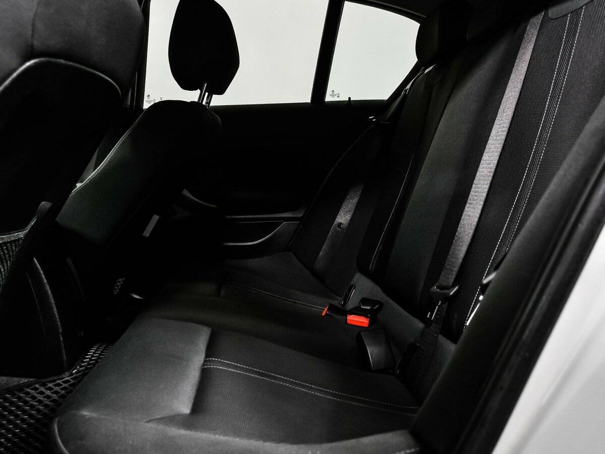 Купить БМВ 1 серии, 2017, 129 738 км.. Фото: #12