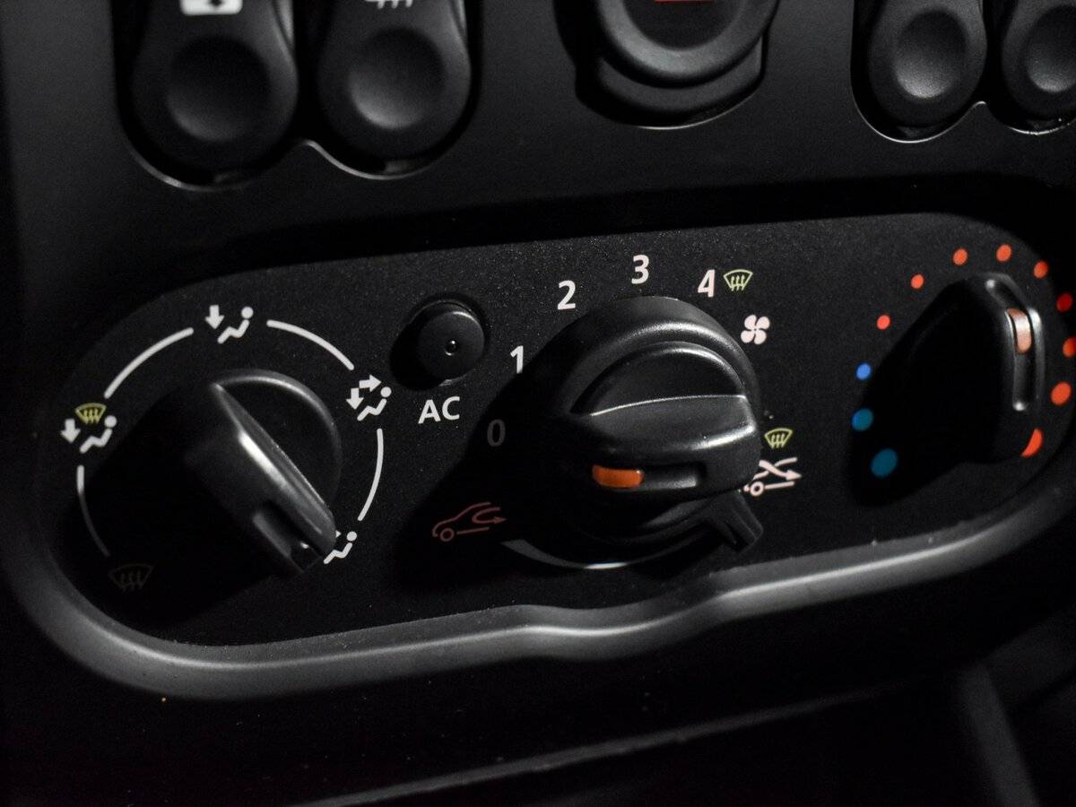 Купить Ниссан Альмера, 2013, 212 180 км.. Фото: #16