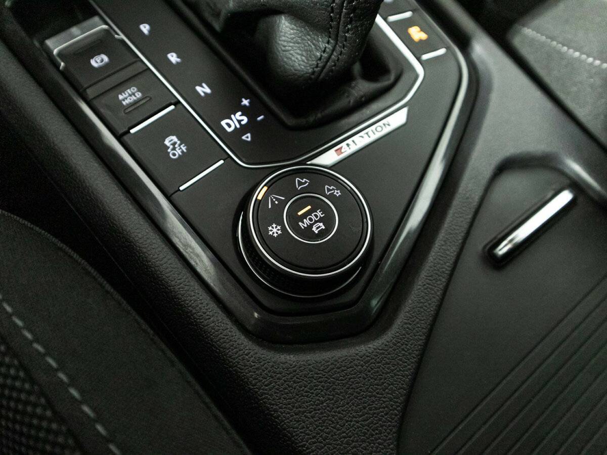 Купить Фольксваген Тигуан, 2017, 140 800 км.. Фото: #18