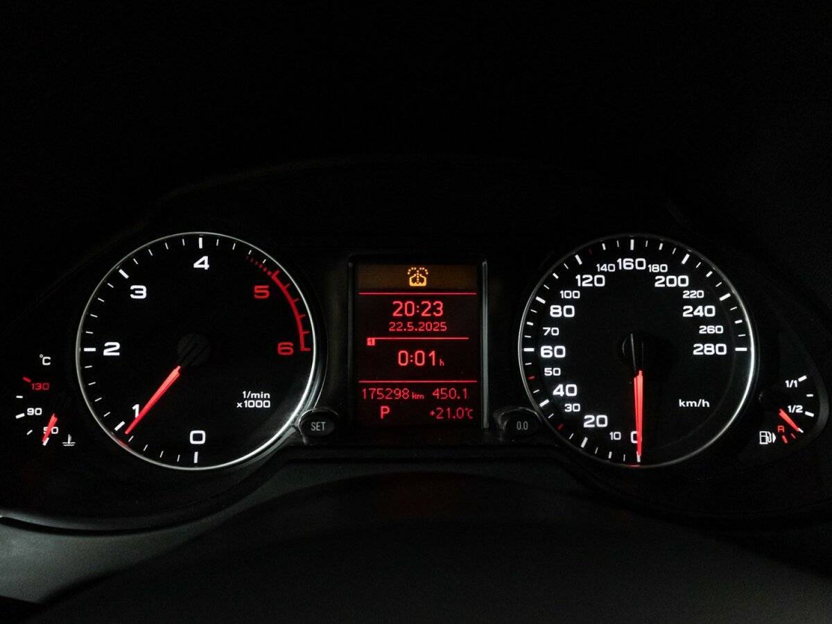 Купить Ауди К5, 2012, 175 295 км.. Фото: #11