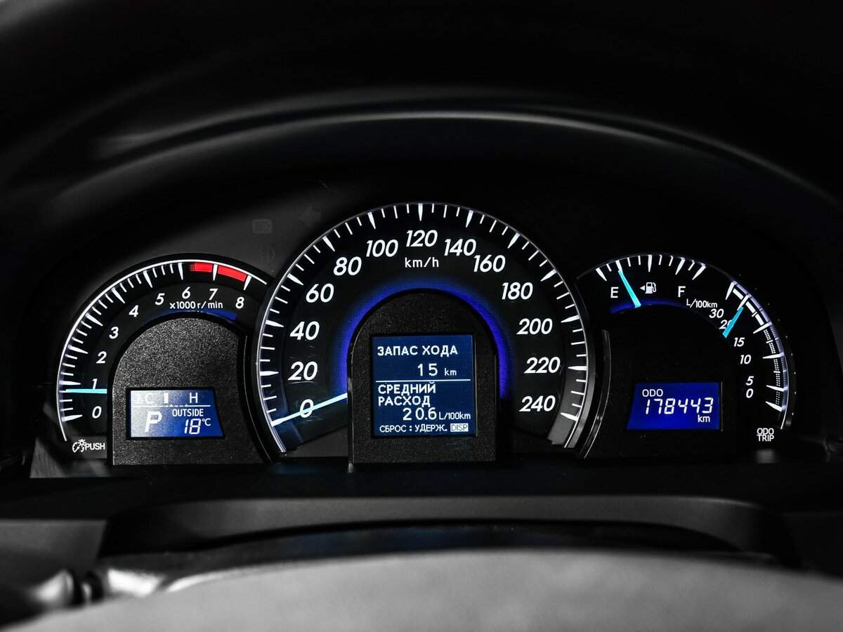 Купить Тойота Камри, 2012, 180 000 км.. Фото: #9