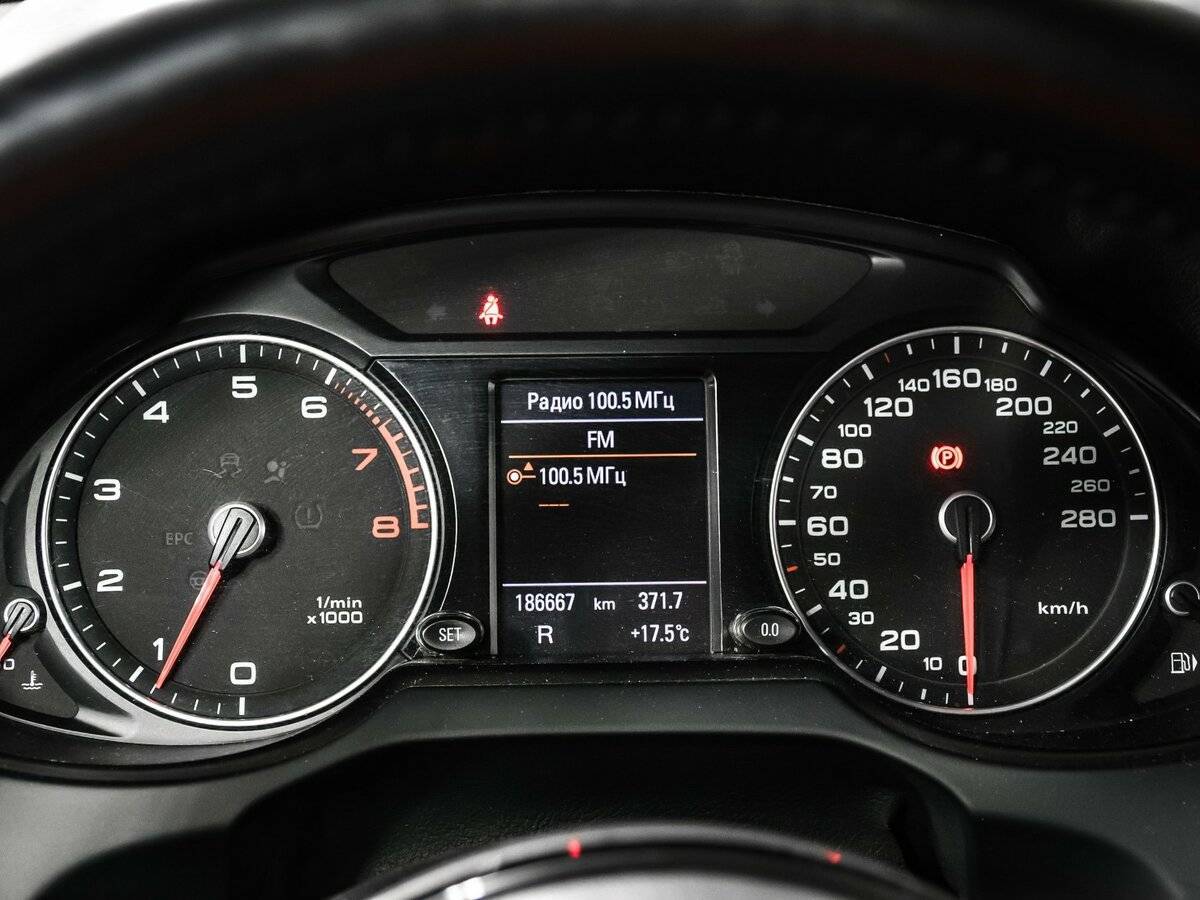 Купить Ауди К5, 2013, 186 660 км.. Фото: #9