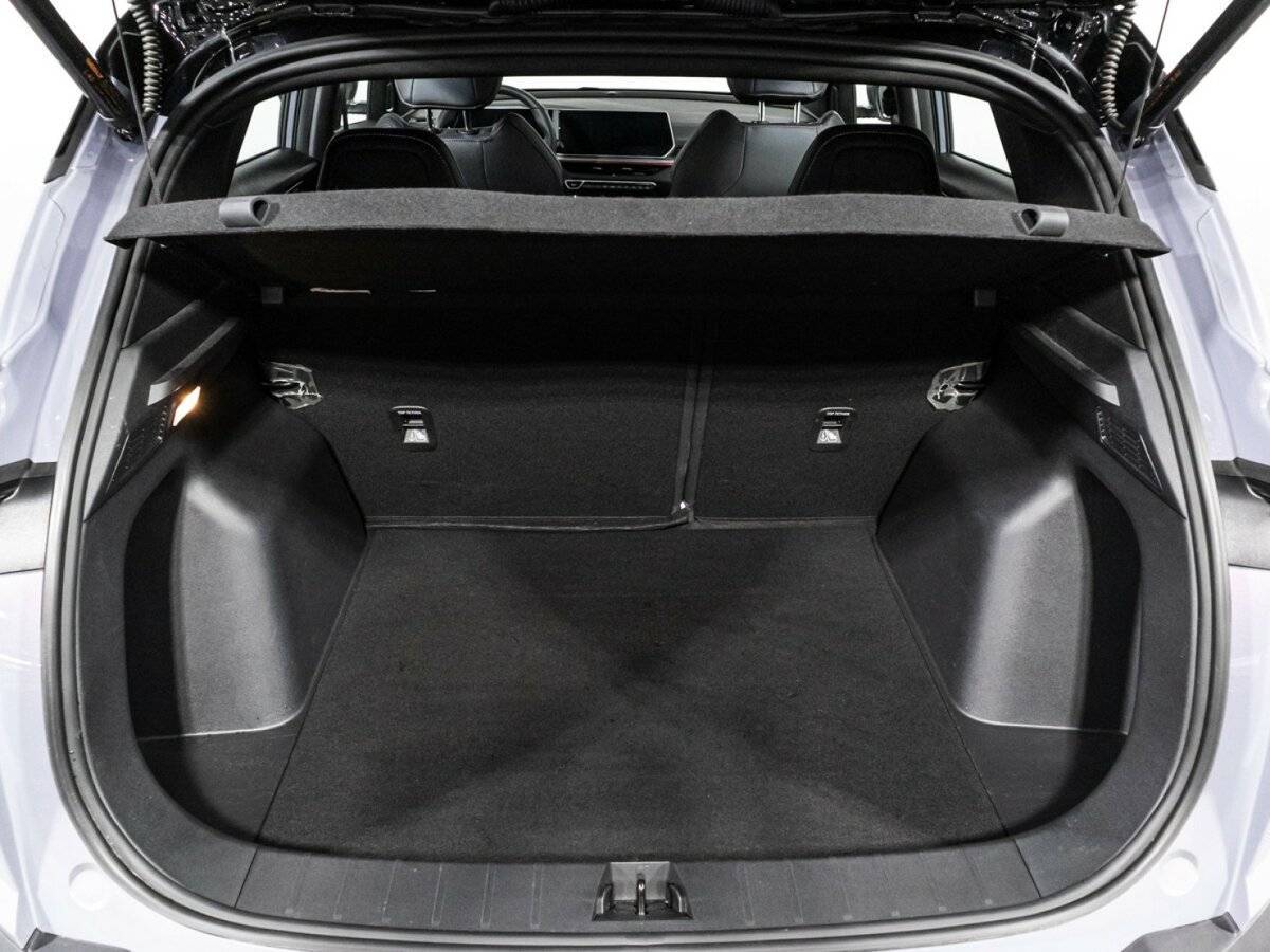 Купить Джили Кулрэй, 2023, 12 686 км.. Фото: #14