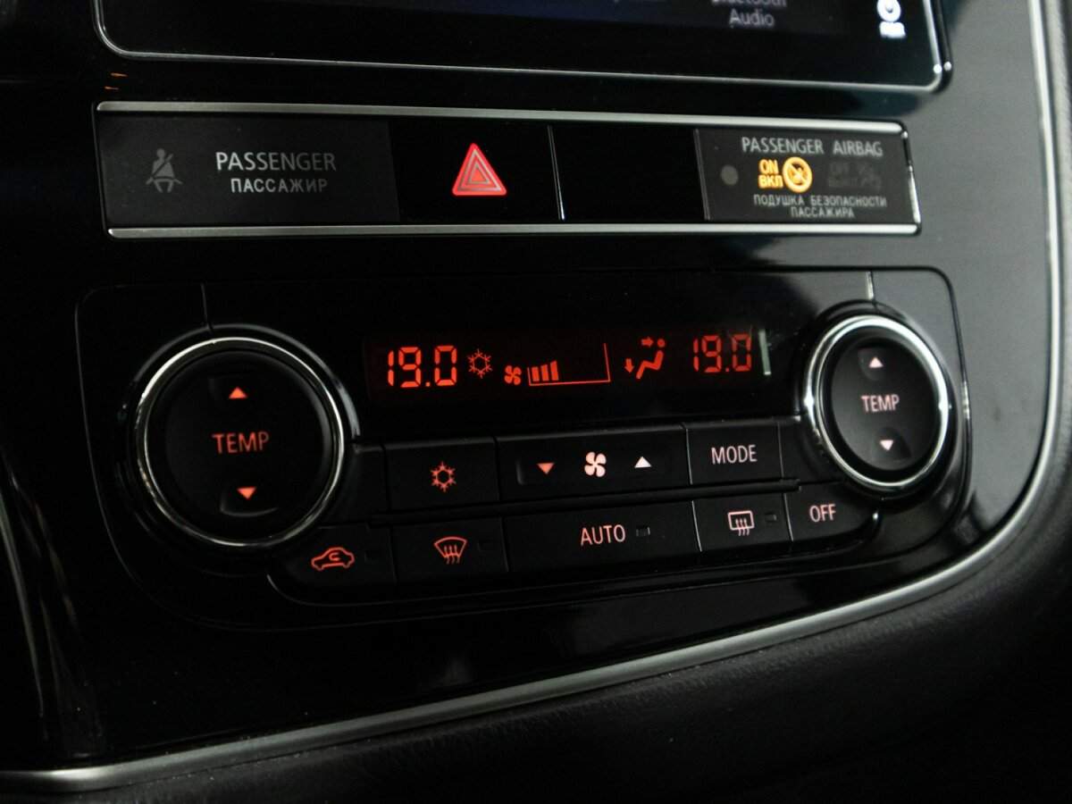 Купить Митсубиши Оутлэндер, 2019, 72 367 км.. Фото: #16