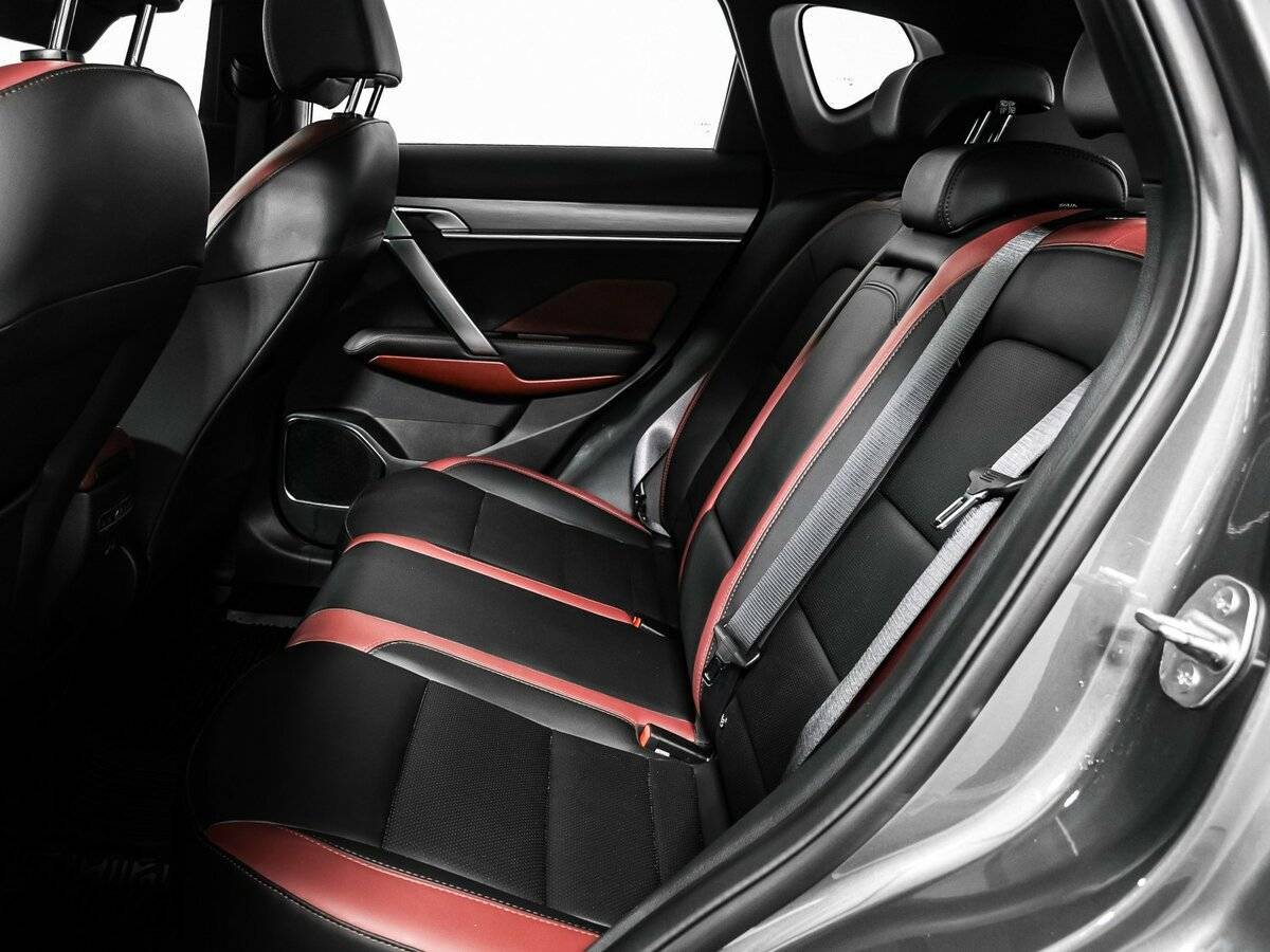 Купить Джили Кулрэй, 2023, 39 559 км.. Фото: #13