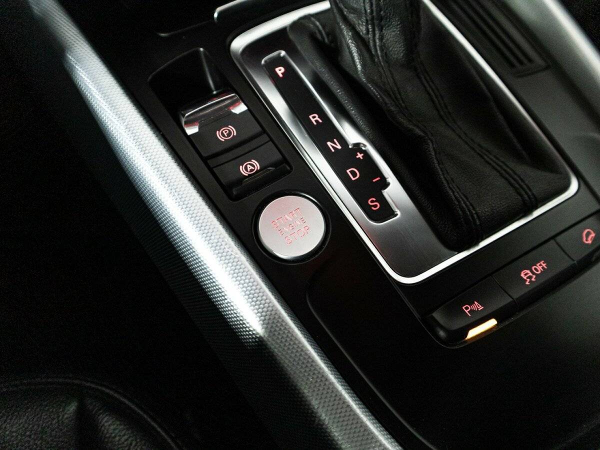 Купить Ауди К5, 2012, 118 374 км.. Фото: #19