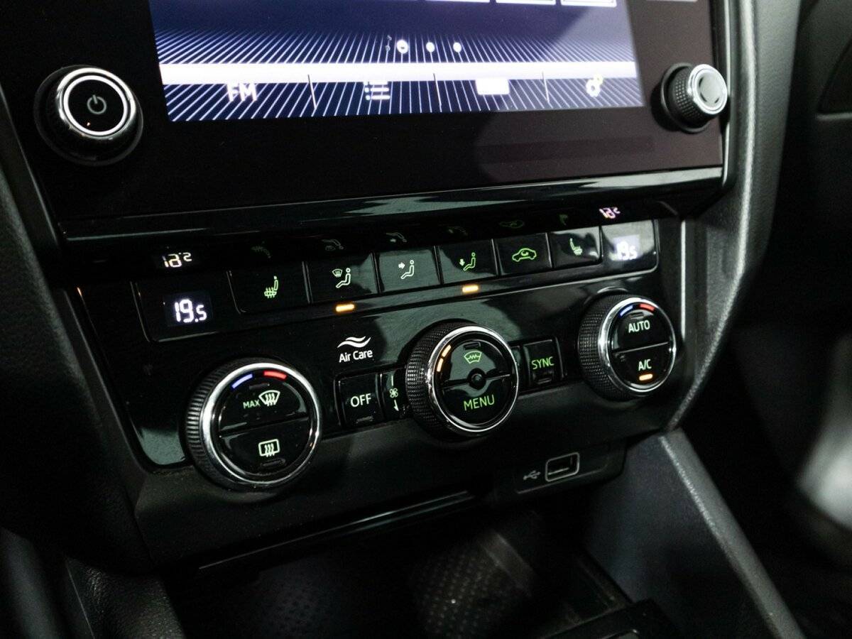 Купить Шкода Октавия, 2019, 110 601 км.. Фото: #17