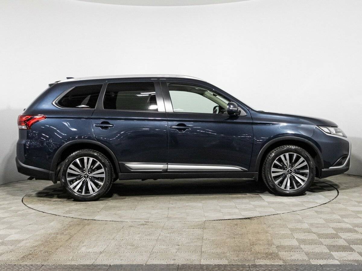 Купить Митсубиши Оутлэндер, 2018, 121 456 км.. Фото: #3