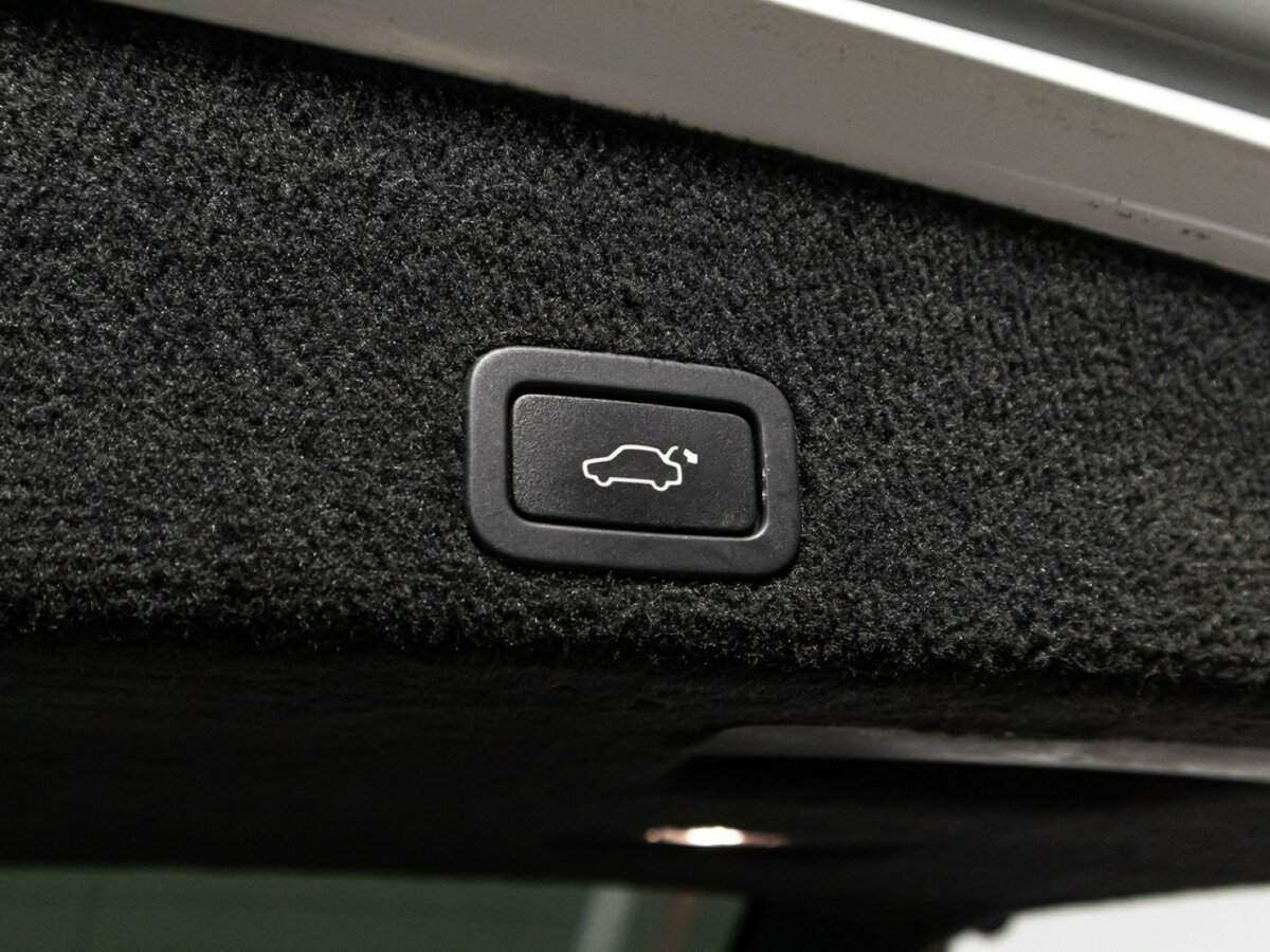 Купить Вольво ИксЦ60, 2014, 131 343 км.. Фото: #15